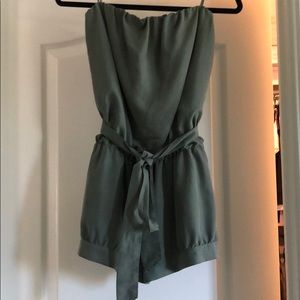 Guess romper
